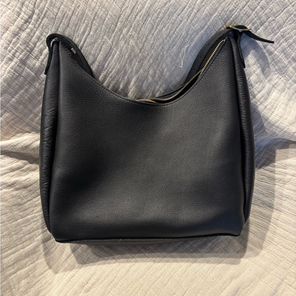 Portland Leather Aspen Black Shoulder Bag